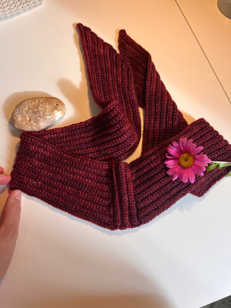 Estrid Scarf Pattern